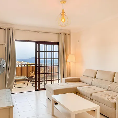 Seaside With A Sea View דירה