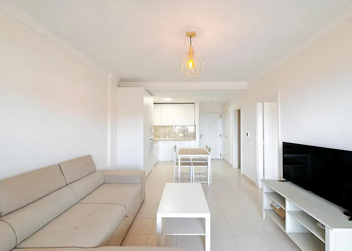 Апартаменты Seaside With A Sea View Коста-дель-Силенцио